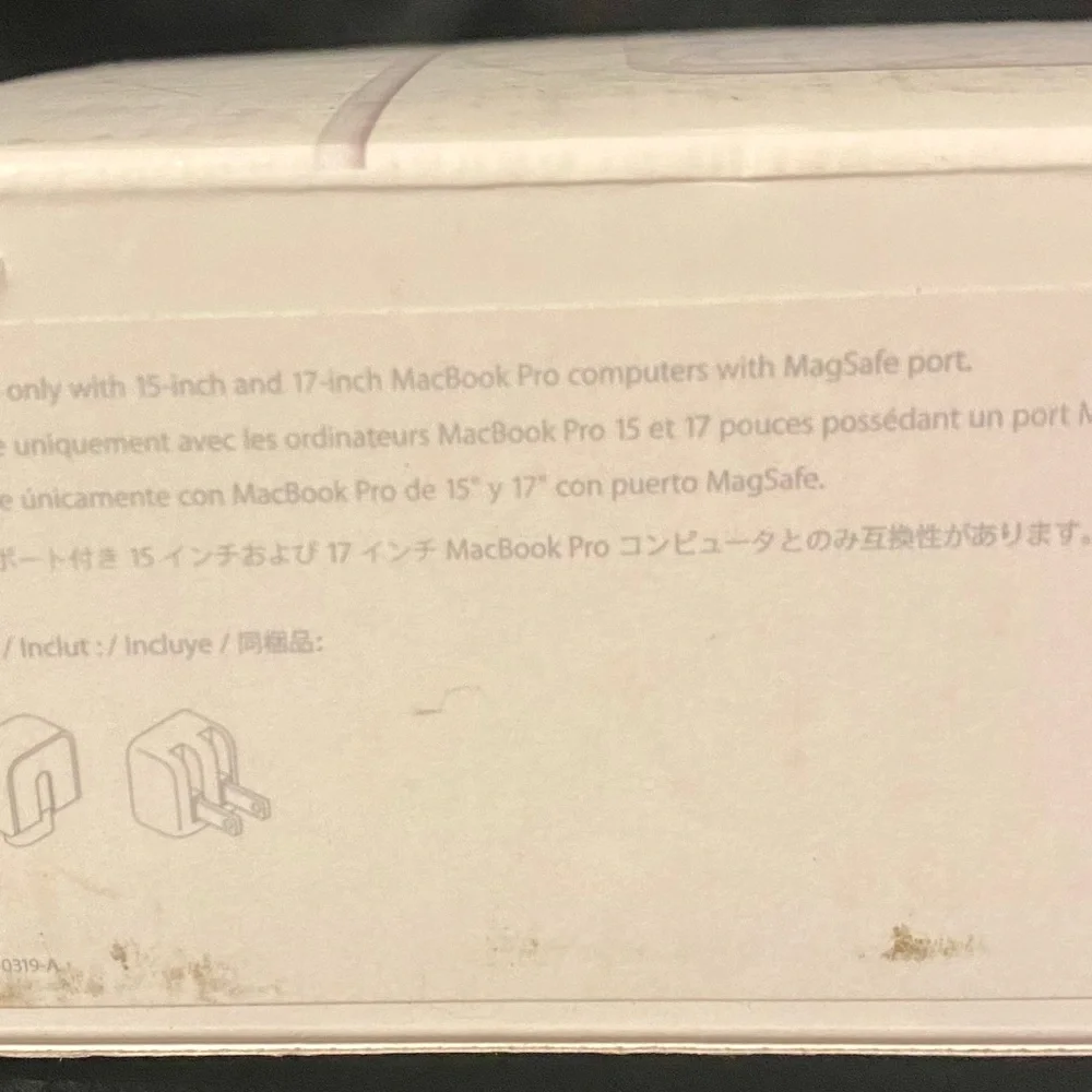 Apple 85W MagSafe Power Adapter New in Box